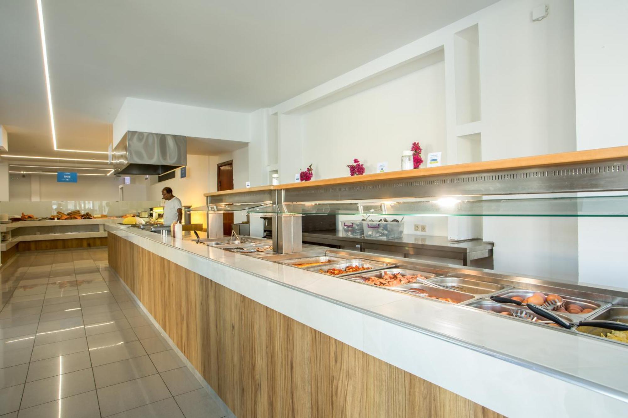 פליראקי Olympia Sun Hotel מראה חיצוני תמונה