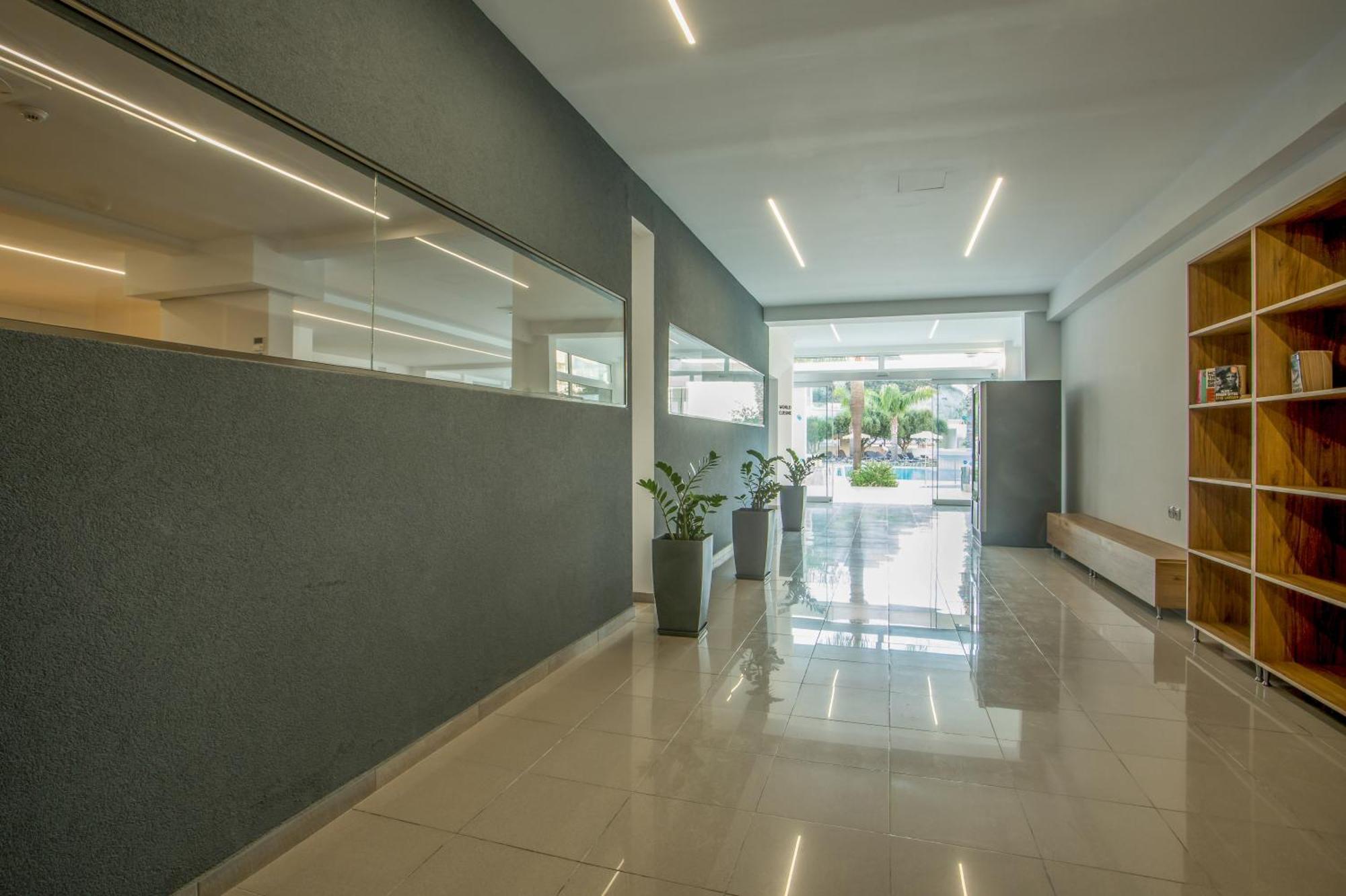 פליראקי Olympia Sun Hotel מראה חיצוני תמונה