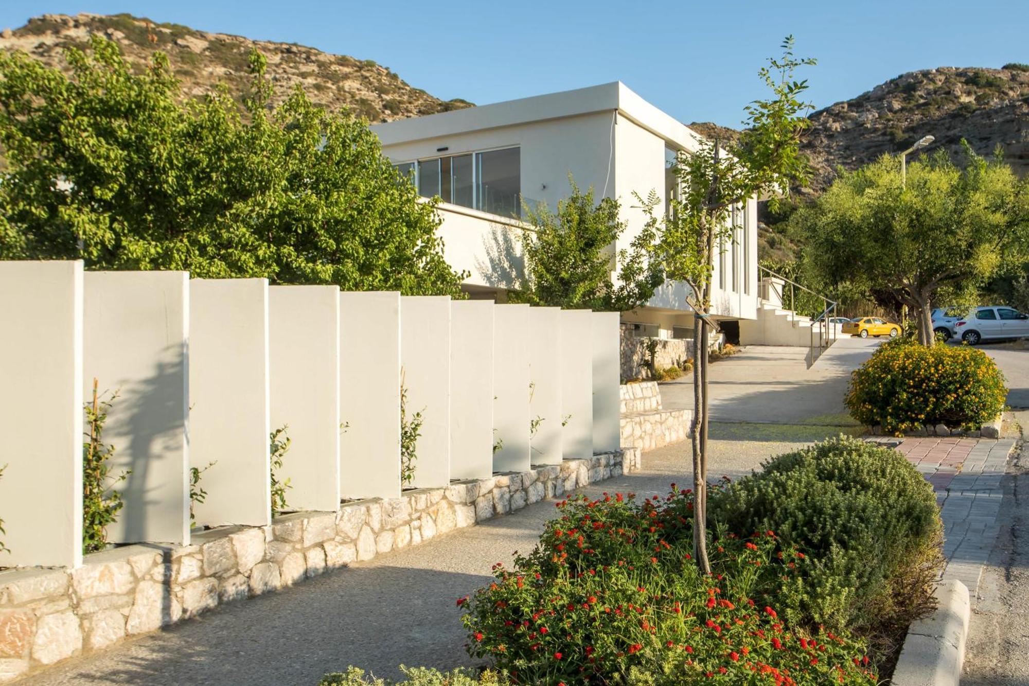 פליראקי Olympia Sun Hotel מראה חיצוני תמונה