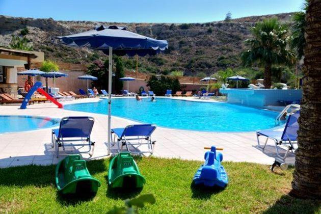פליראקי Olympia Sun Hotel מראה חיצוני תמונה
